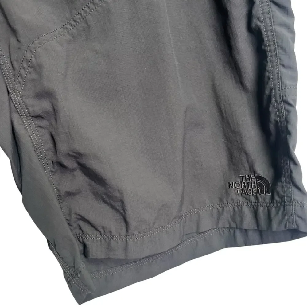 The North Face Outdoor Shorts Size 38 Black Gray 4 Pocket Hiking Camping Trails